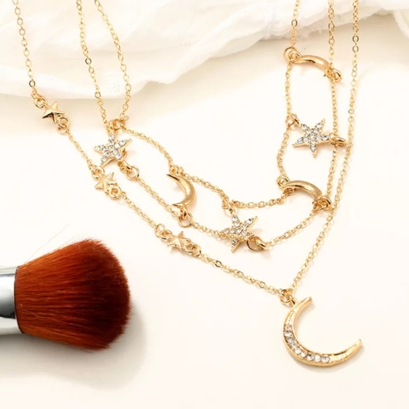 ☆Princessa☆ Stars and Moon Layered necklace - Picture 4 of 6